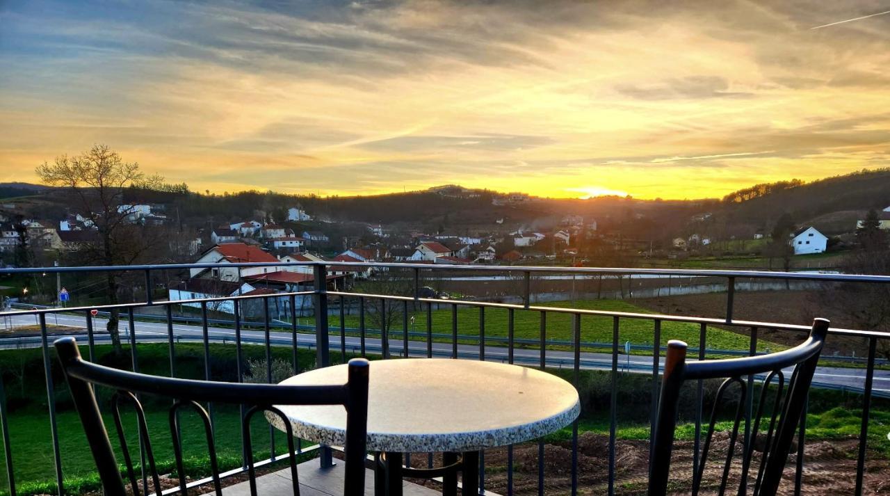 O Abel Hotel Rural Bragança Zewnętrze zdjęcie