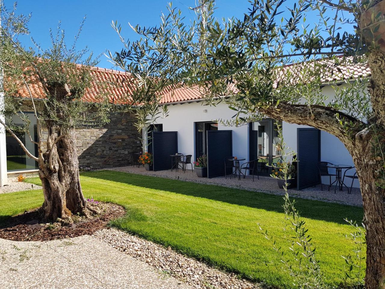 O Abel Hotel Rural Bragança Zewnętrze zdjęcie